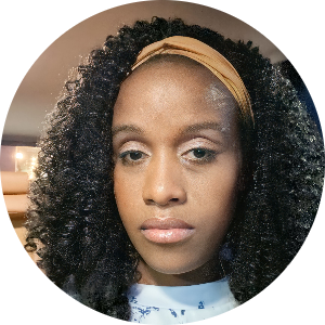Aneesah lewis available notary in highland heights, OH - 44143