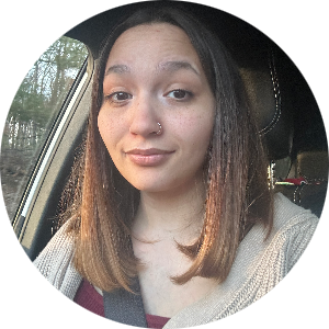 Ciara  Boisvert available notary in Lowell, MA - 01852