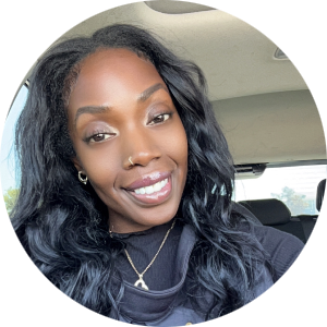 Dareeda Frazier available notary in Brooksville , FL - 34602