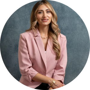 Martha Guerrero available notary in casa grande, AZ - 85122