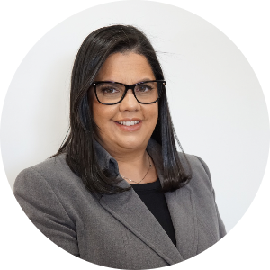 Soraima  Martinez  available notary in Hialeah , FL - 33014