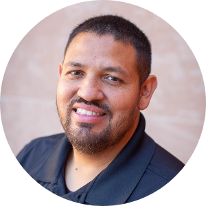 Arthur Martinez available notary in Phoenix , AZ - 85051