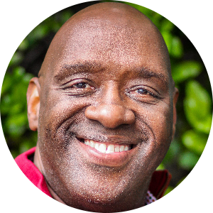 Vincent Adams  available notary in Grand Prairie, TX - 75052