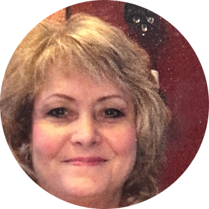 Shelley  Johnson available notary in Chico , CA - 95926