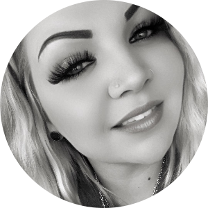 Ashli Donahue available notary in bradenton, FL - 34207