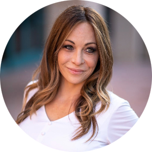 Ferrin Travis available notary in Phoenix, AZ - 85050