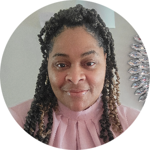 Dwanetta  Henderson-Collins available notary in Greensboro, NC - 27406