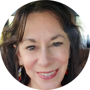 Kimberly Brown available notary in Tacoma, WA - 98418