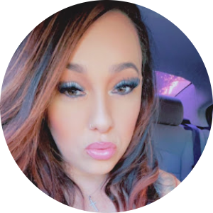 Amber Hoskins available notary in Salt Lake City, UT - 84116