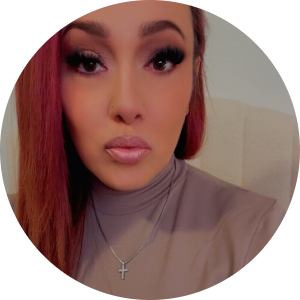 Amber Hoskins available notary in Salt Lake City, UT - 84116