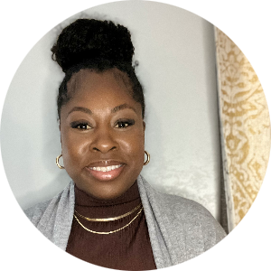 Hiawatha  Moore available notary in Pensacola , FL - 32534