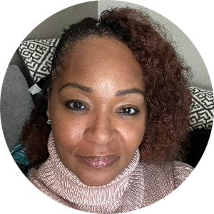 Tracy Redd available notary in Aurora , CO - 80015