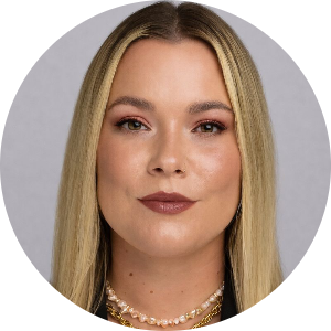 Bailee Edgington available notary in North Hollywood, CA - 91601