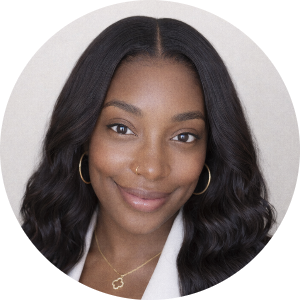 Niquisha McLamore available notary in Oviedo, FL - 32765