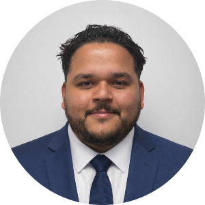 Roberto Huezo Garcia available notary in Owings Mill, MD - 21117