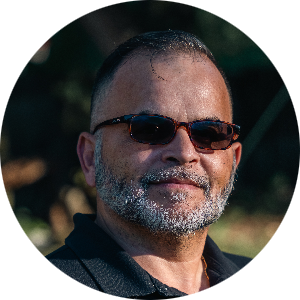 Jesus  Arce  available notary in Springfield , MA - 01118