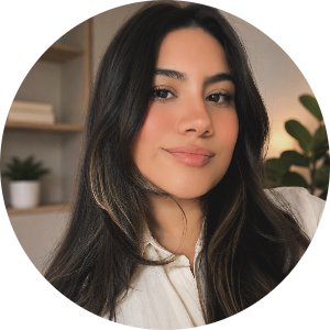 Lorena-Corona-Notary-Public-In-Oxnard-CA-ZigSig