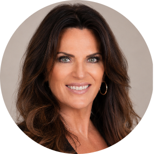 Deana Lowrance available notary in Phoenix, AZ - 85050