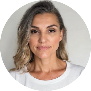 Katie Johnson available notary in New Castle, CO - 81647