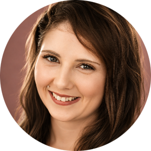 Desirea Romesburg available notary in Walnut grove, MO - 65770