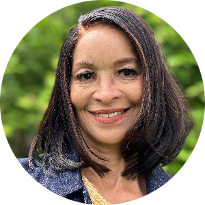 Angela Jones available notary in Puyallup, WA - 98375