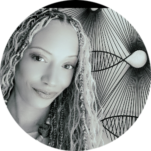 Tiffany Domingo available notary in Phoenix, AZ - 85032