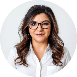 Jani Trujillo available notary in COLORADO SPGS, CO - 80922