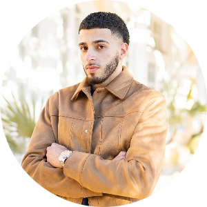 Khaled Shiha available notary in Avondale, AZ - 85392