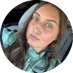 Brittany Roberts available notary in Goodyear, AZ - 85338
